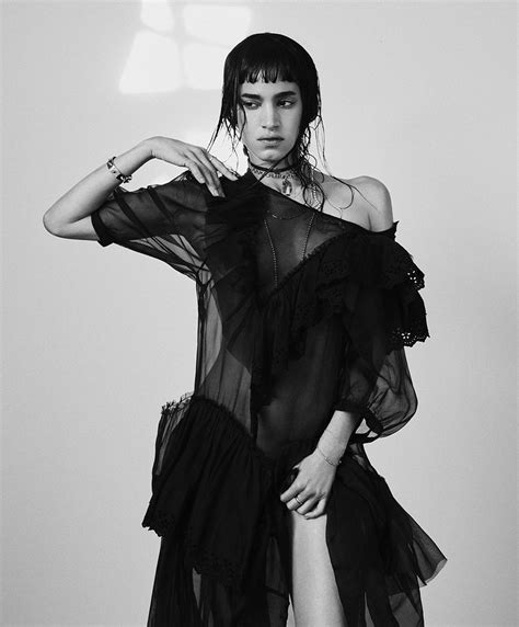 nude sofia boutella|Sofia Boutella